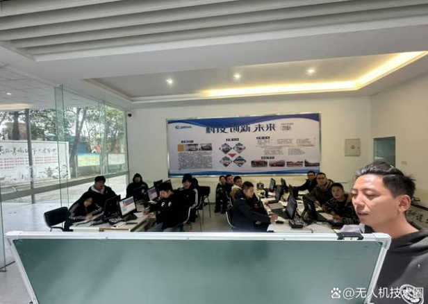 1761107820394976.png image.png